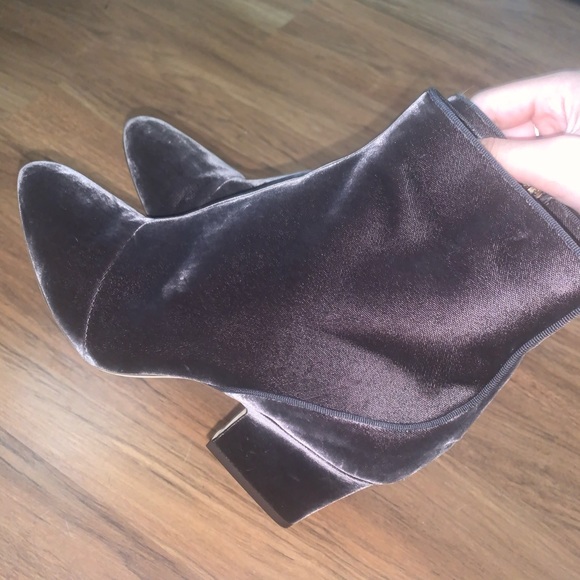 JIMMY CHOO *New* Velvet Mink Brown Boots Booties - Picture 7 of 10